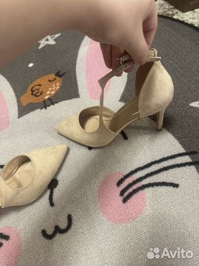 Босоножки женские 37 размер