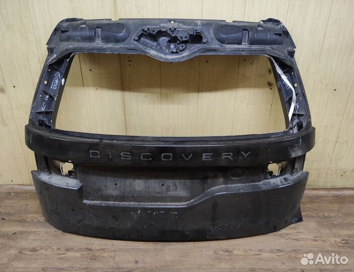 Дверь багажника Land Rover Discovery 2018