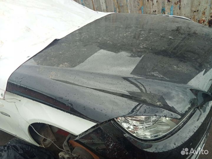 Капот на mercedes Е 212