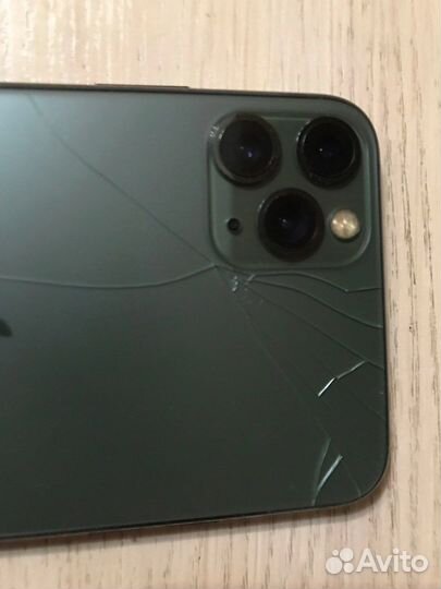 iPhone 11 pro max 64 гб зеленый