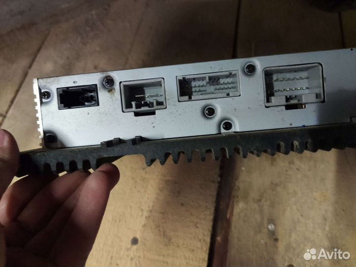 Усилитель акустический Volvo XC90