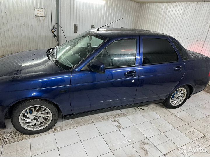 LADA Priora 1.6 МТ, 2014, 100 000 км