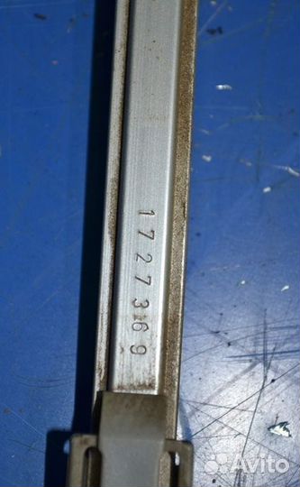 Направляющая занавески передняя scania R-series (0