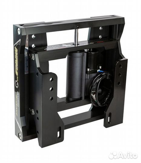 Подъемник лодочного мотора