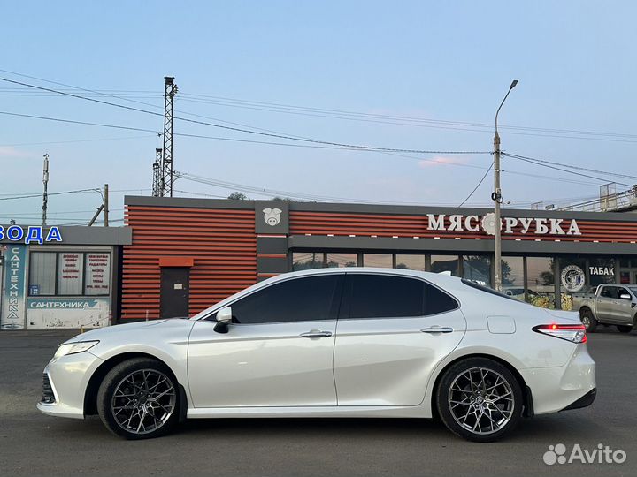 Toyota Camry 2.5 AT, 2018, 150 000 км