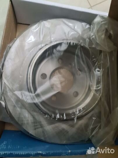 Тормозной диск задний на BMW X3 E83 Zekkert