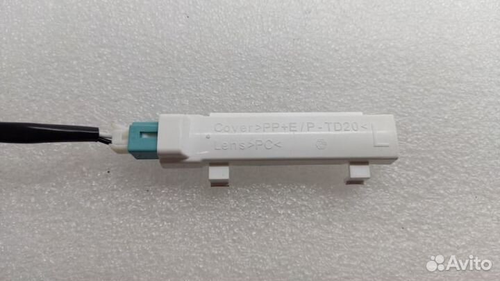 Плафон салонный левый Toyota Camry XV70 A25afks