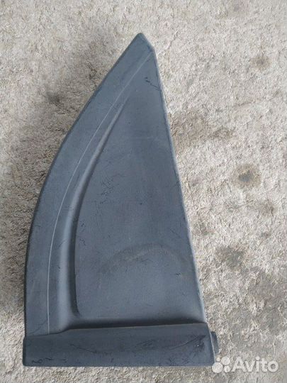 Накладка двери задняя правая Kia Spectra 2000-2011