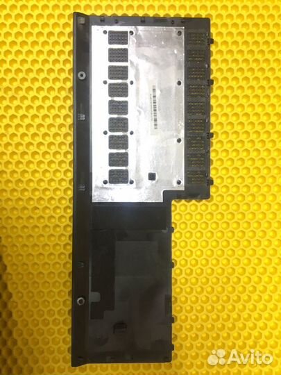 Корпусные компоненты от ноутбука Lenovo E50-80