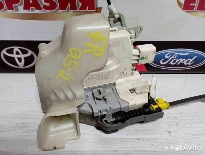 Замок двери передний правый Audi Q5 8R cdnc 2011