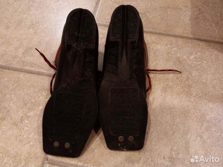 Лыжные ботинки 39 размер