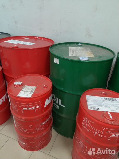 Пустые бочки из под масла