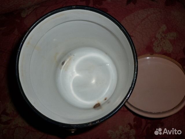 2 эмалированных бидона. времён СССР