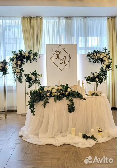 Стол президиум и задник Оформление