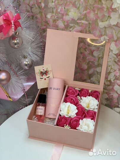 Подарочный бокс