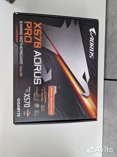 Материнская плата