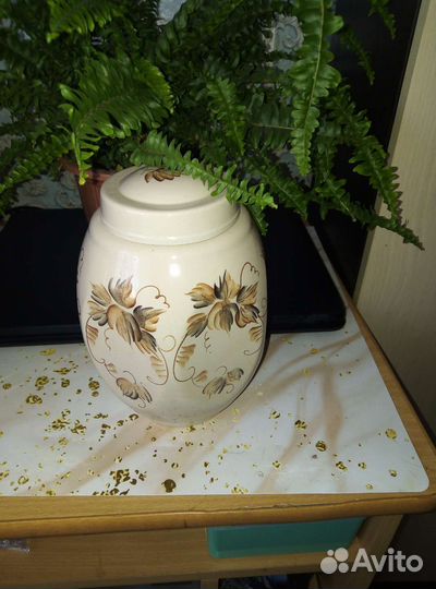 Банка для сыпучих продуктов