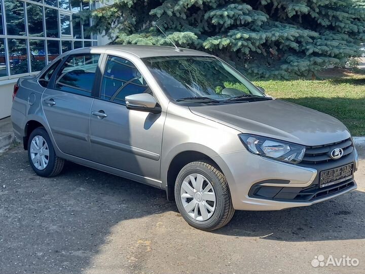 LADA Granta 1.6 МТ, 2022
