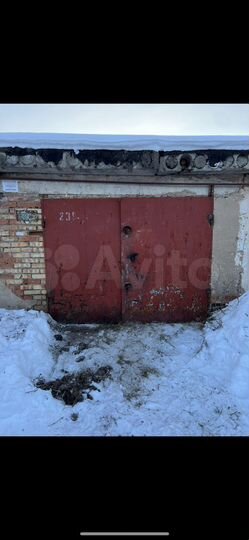 Гараж, > 30 м²