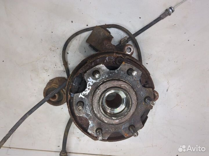 Ступица (кулак, цапфа) Mitsubishi Pajero / Montero