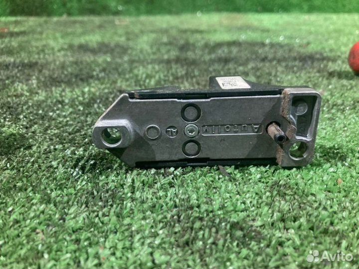 Датчик подушки безопасности Renault Megane BA