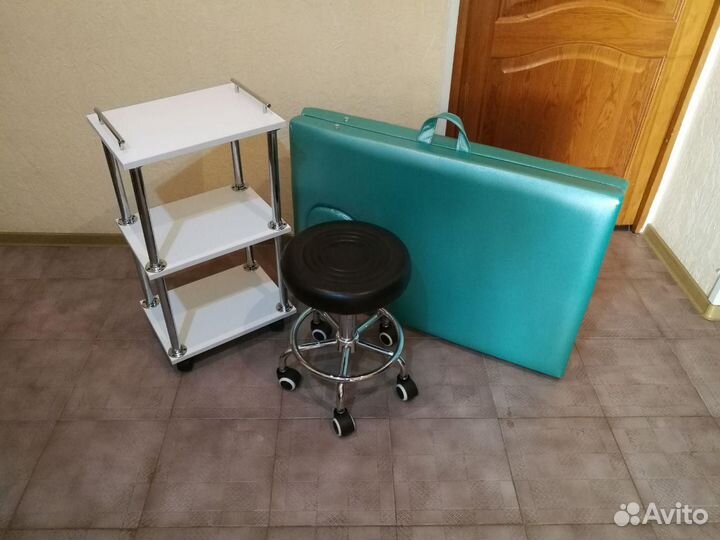 Массажный стол