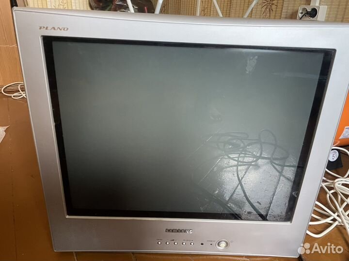 Телевизор Samsung CS-21K2Q кинескопный