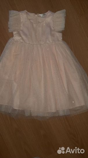 Нарядное платье для девочки 128