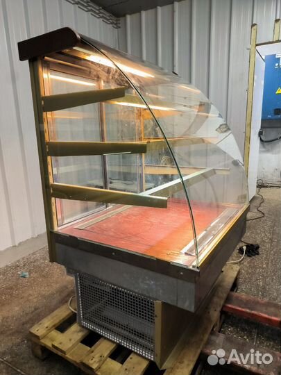 Кондитерская холодильная витрина Igloo