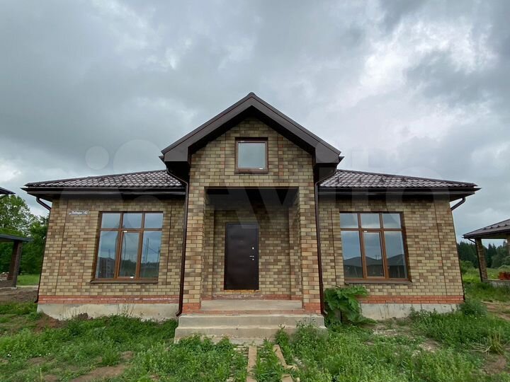 Коттедж 150 м² на участке 11 сот.