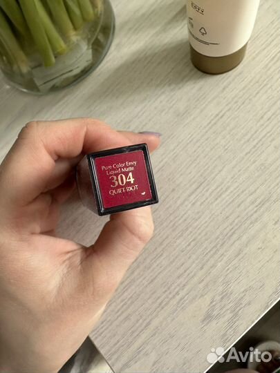 Estee lauder жидкая матовая помада 304