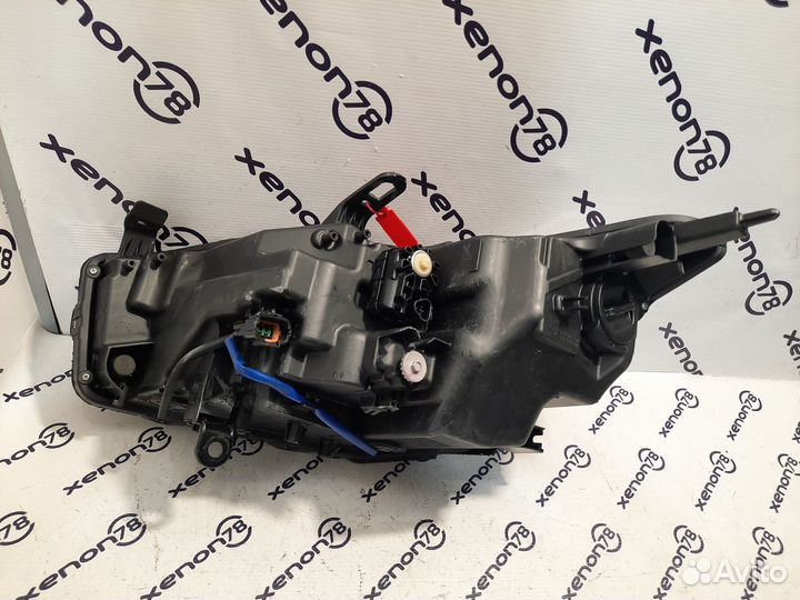 Фара Правая Infiniti Q50 V37 LED 2014 г.в