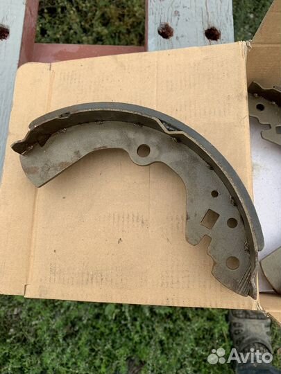 Колодки задние барабанные FN1170