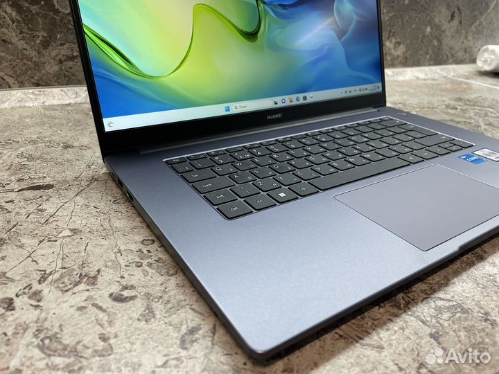 Huawei matebook d15 i3/8gb/ssd256/ips гарантия