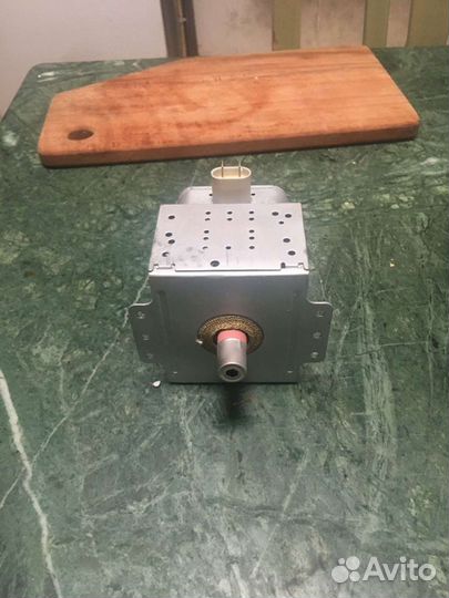 Магнетрон новый witol 2m219j для свч