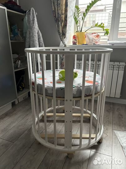 Круглая кроватка