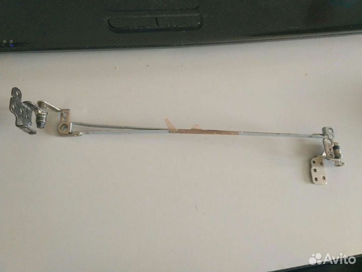 Петли acer e1-531 e1-571 te11 tv11 и др