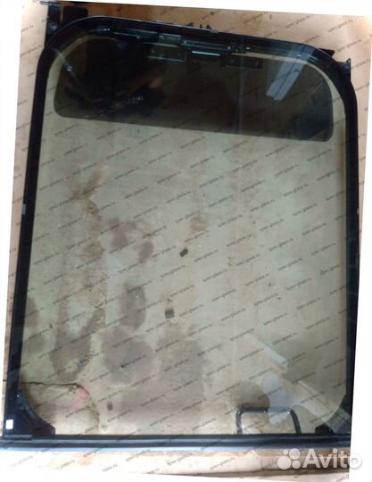 Стекло дверное верхнее Case CX210C 2018