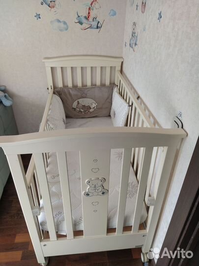 Кроватка и комод детские Erbesi (Италия)