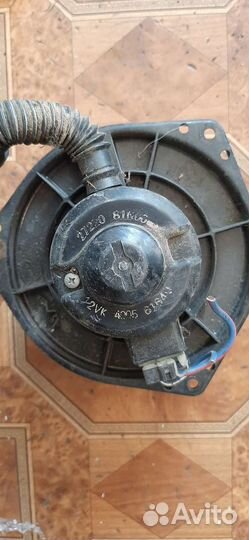 Мотор печки nissan avenir 2722081n00