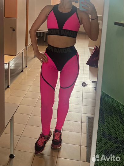 Bona fide костюм