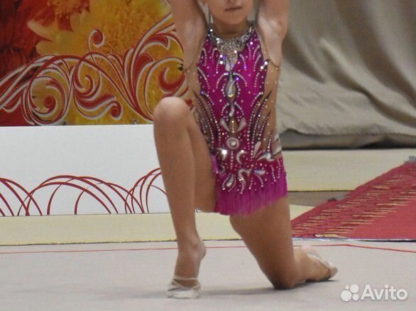 Купальник для художественной гимнастики