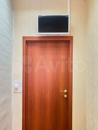 Комната 10 м², 1/6 эт.