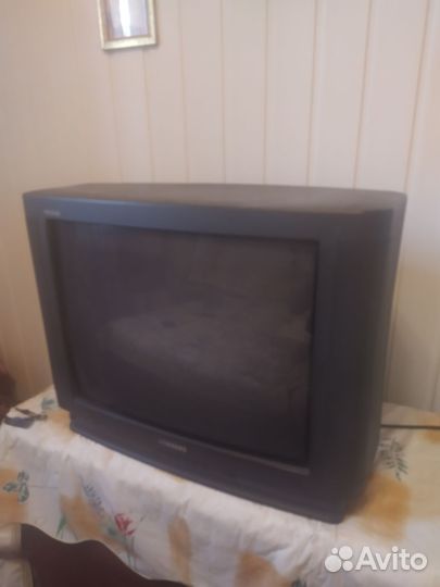 Телевизор 52см Samsung CK-2139XR