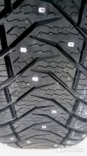 Yokohama Ice Guard IG65 235/55 R19 105T