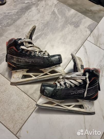 Коньки хоккейные вратарские