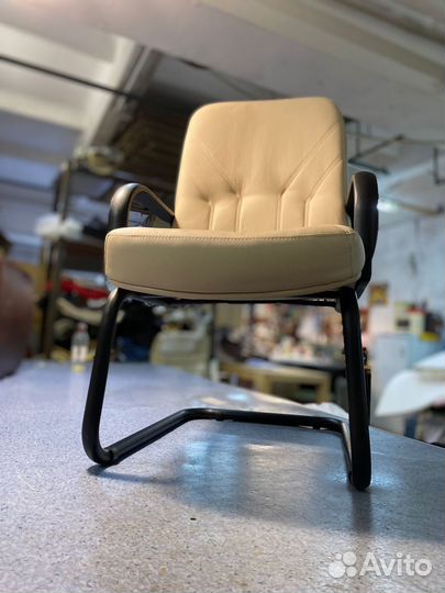 Кресло на полозьях