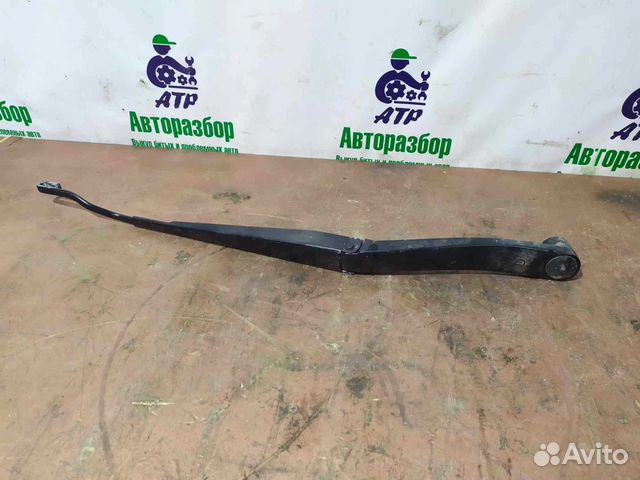 Поводок стеклоочистителя левый KIA Rio 4