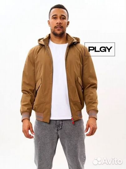 Брендовая ветровка Kiton в бежевом цвете