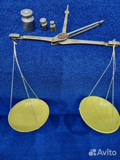 Весы равноплечие ручные СССР